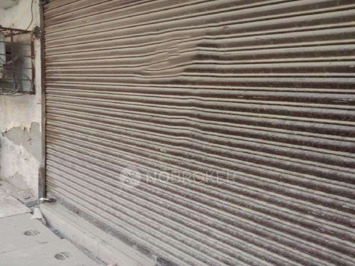 Shop in Uttam Nagar, Delhi for sale 