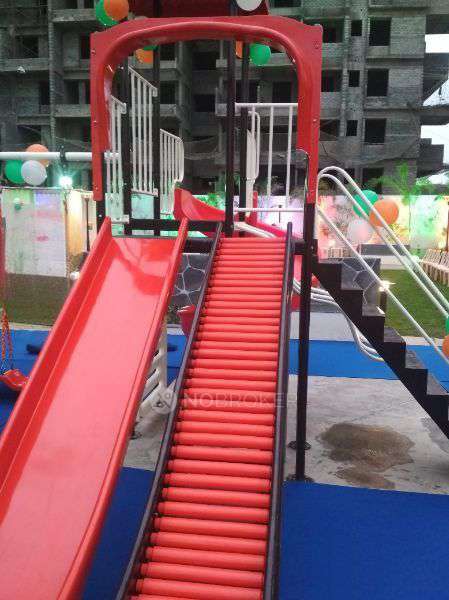 2 BHK Flat In Vishal Viviana For Sale  In Mundhwa