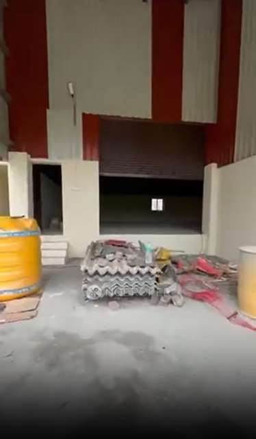 Godown/Warehouse in Madhavaram Redhills Road, Chennai for Rent 