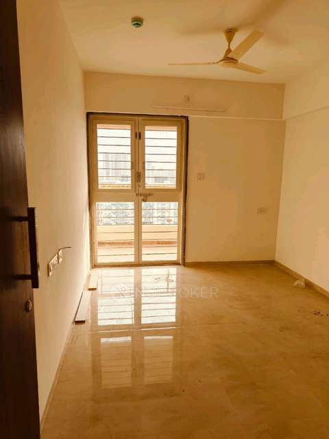 3 BHK Flat In Bhalchandra Akashvan For Sale  In Bhalchandra Akashvan
