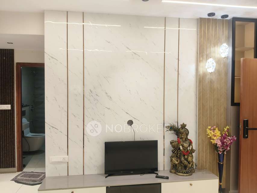 2 BHK Flat In Ghr Titania for Rent  In  Kondapur