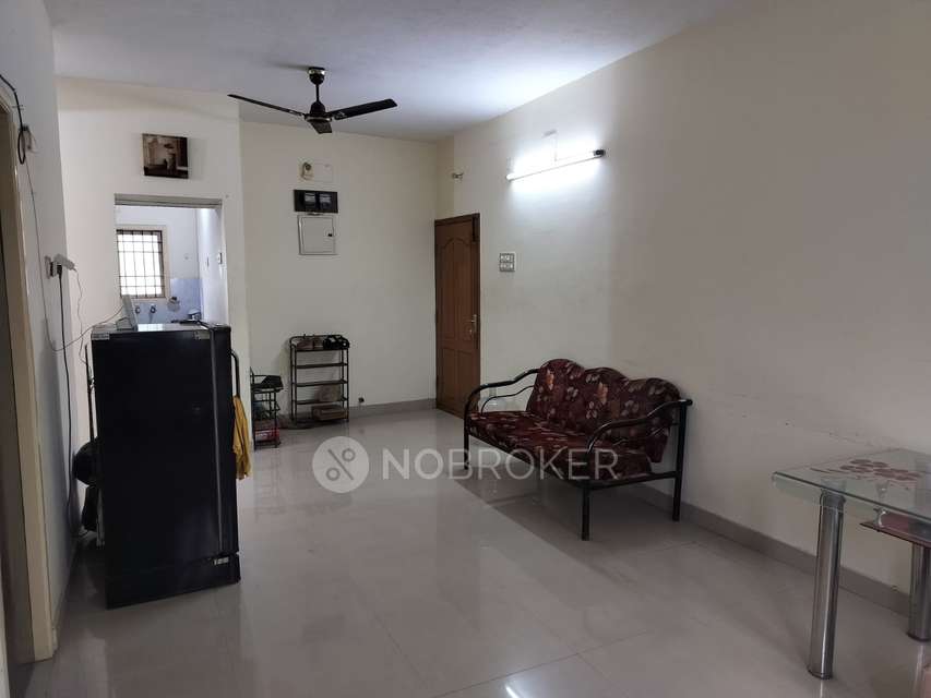 2 BHK Flat In Shubh Shanthi Flats For Sale  In Thoraipakkam