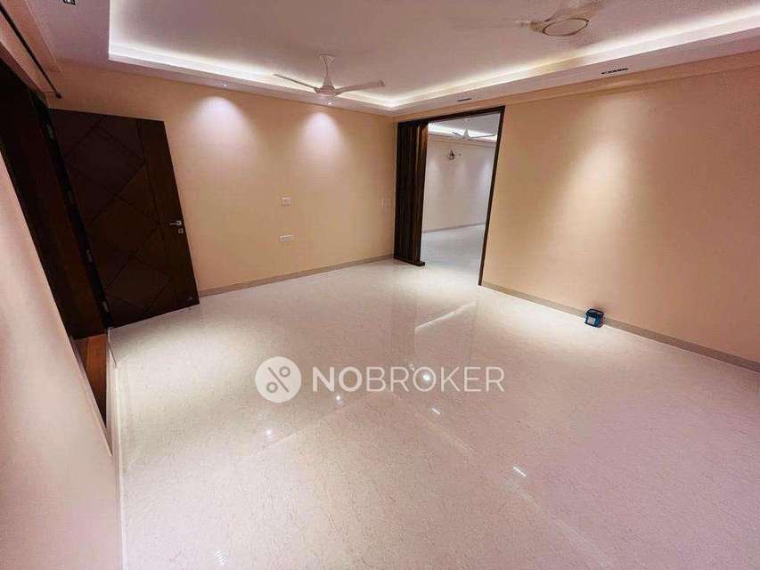 4 BHK House For Sale  In Sushant Lok 2