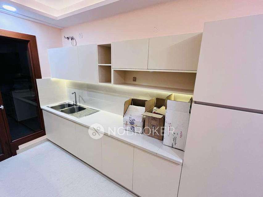 4 BHK House For Sale  In Sushant Lok 2