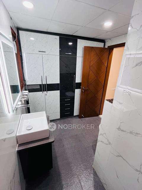 4 BHK House For Sale  In Sushant Lok 2