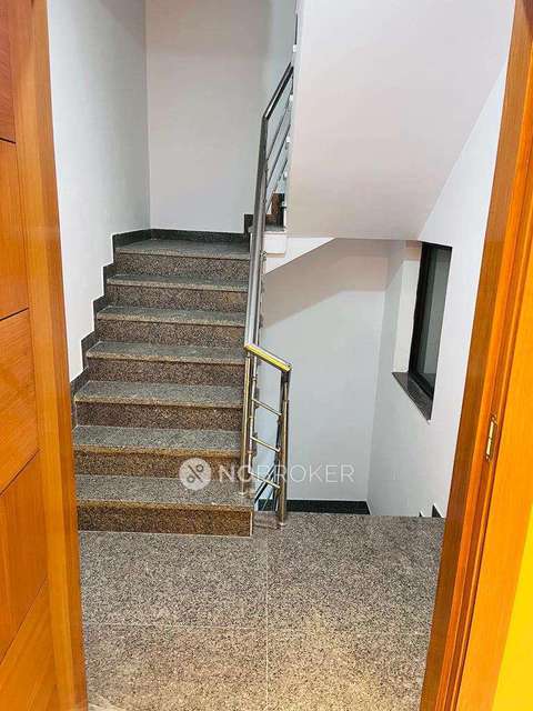 4 BHK House For Sale  In Sushant Lok 2