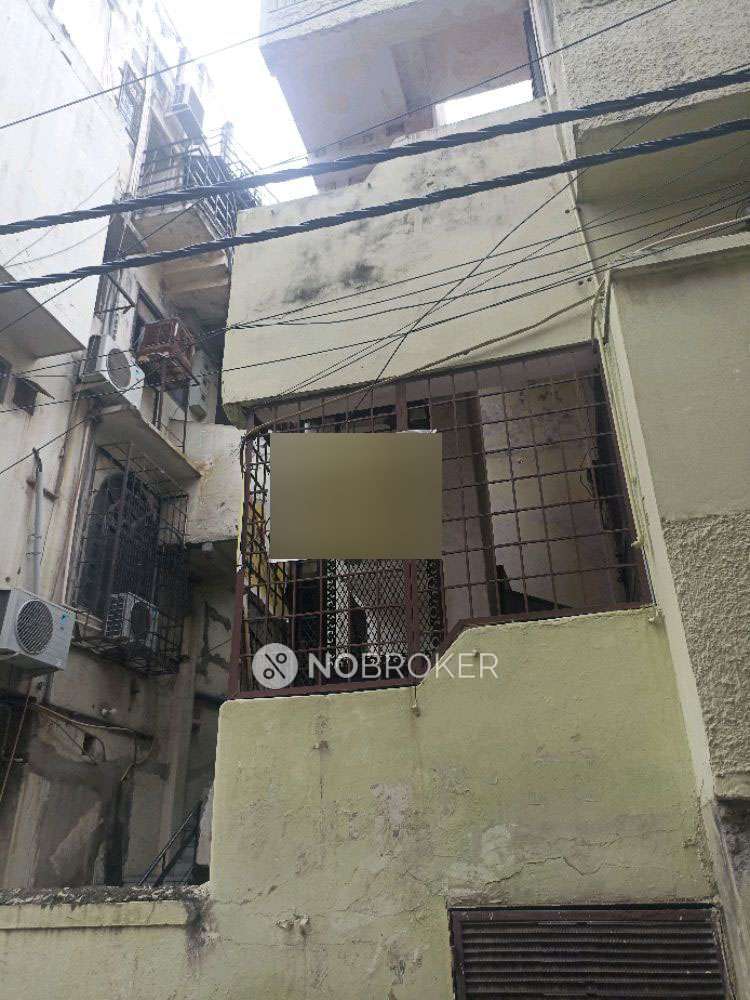 Godown/Warehouse in Shadipur, Delhi for sale 