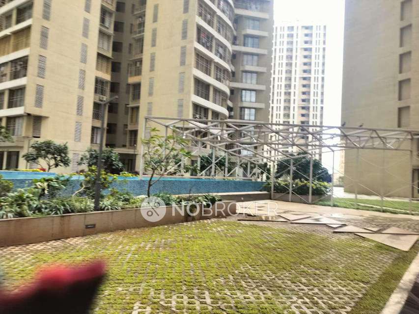 2 BHK Flat In Acme Ozone Phase Ii For Sale  In Thane West
