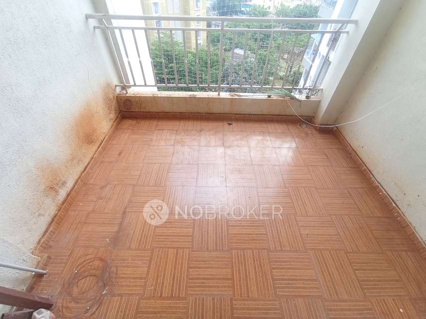 2 BHK Flat In Gini Bellissimo Hsg Co-operative Society for Rent  In Dhanori Road