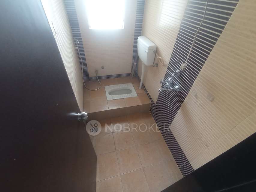 2 BHK Flat In Gini Bellissimo Hsg Co-operative Society for Rent  In Dhanori Road