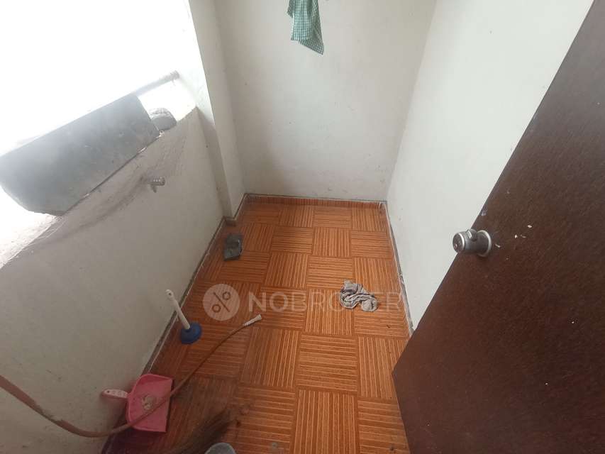 2 BHK Flat In Gini Bellissimo Hsg Co-operative Society for Rent  In Dhanori Road