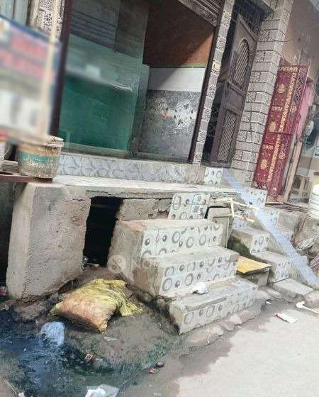 Shop in Noida, Ghaziabad for Rent 