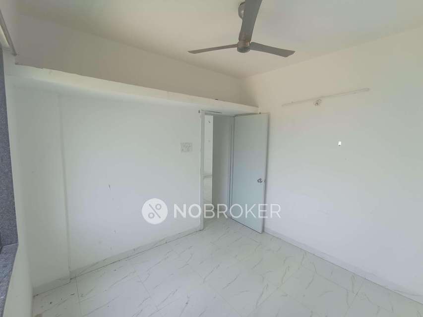 2 BHK Flat In Shrey Paradise For Sale  In Dhanori