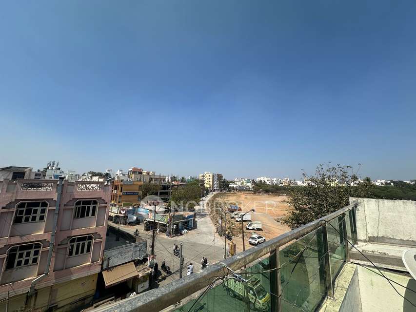 Godown/Warehouse in Sri Laxmi Kala Mandir Theater, Hyderabad for Rent 