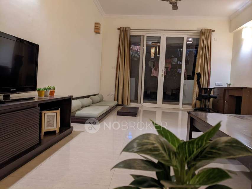 2 BHK Flat In Prestige Silver Dale,  Sarjapur Road, Bangalore For Sale  In  Sarjapur Road, Bangalore