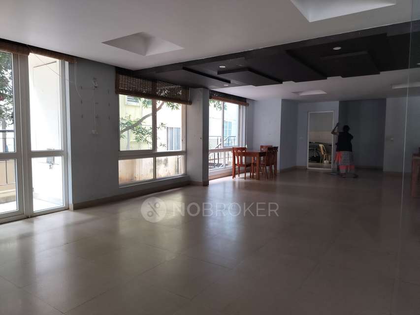 2 BHK Flat In Prestige Silver Dale,  Sarjapur Road, Bangalore For Sale  In  Sarjapur Road, Bangalore