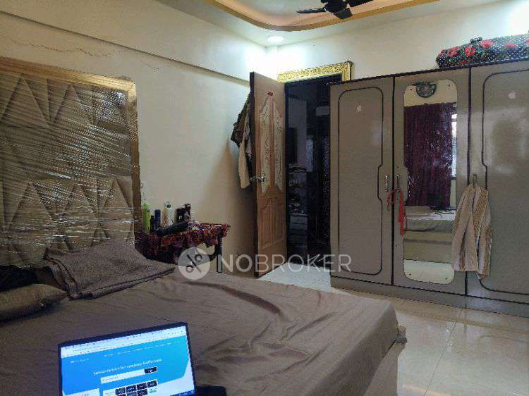 Single Room for Female In 1 BHK  In Sb In Andheri West