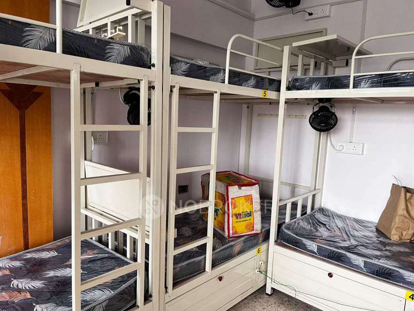 PG for Girls in Sadashiv Peth