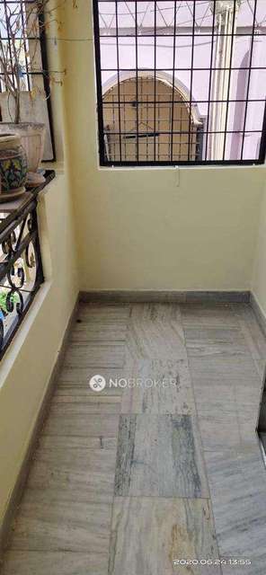 2 BHK Flat In Garudadri Towers For Sale  In Kukatpally