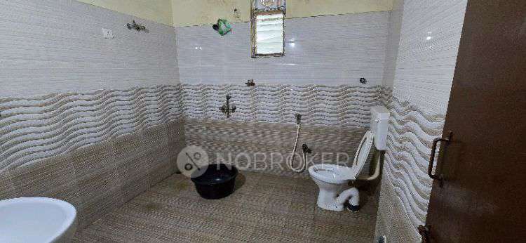 4+ BHK Flat In Clifton Apartment Neknampur For Sale  In Panjamshajamal Bowli