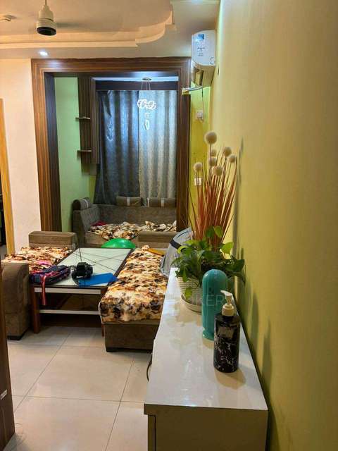 3 BHK Flat For Sale  In Mahagunpuram