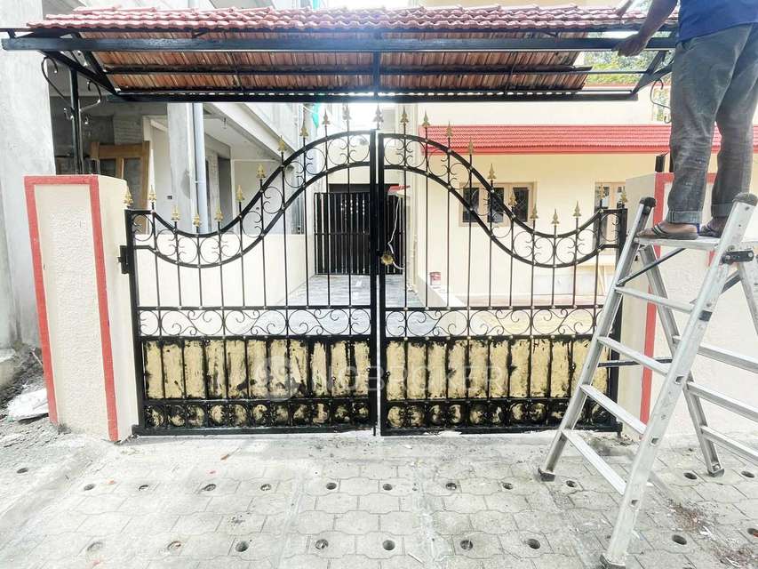 4 BHK Flat For Sale  In Navodaya Nagar