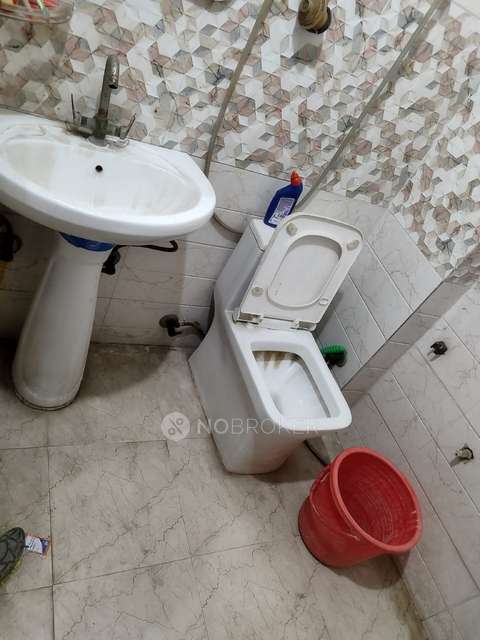 2 BHK Flat In Satyam Krishna Vatika For Sale  In  Biharipur Village