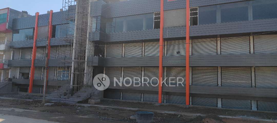 Shop in Karol Bagh, Delhi for sale 