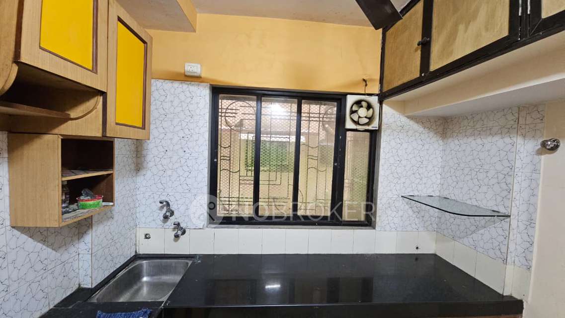 2 BHK Flat In Ramchandra Complex, Dombivli West For Sale  In Dombivli West