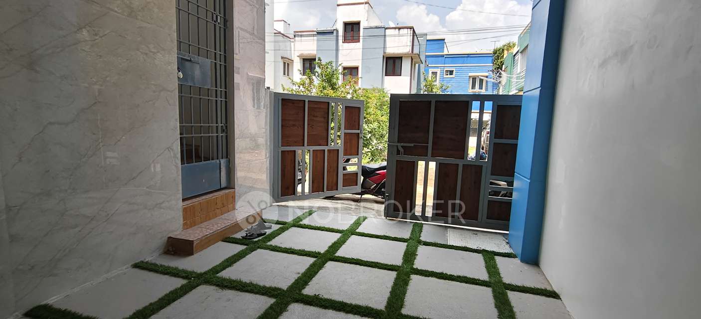 2 BHK House For Sale  In Madambakkam
