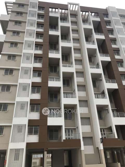2 BHK Flat In Laxmi Emerald For Sale  In Lohegaon
