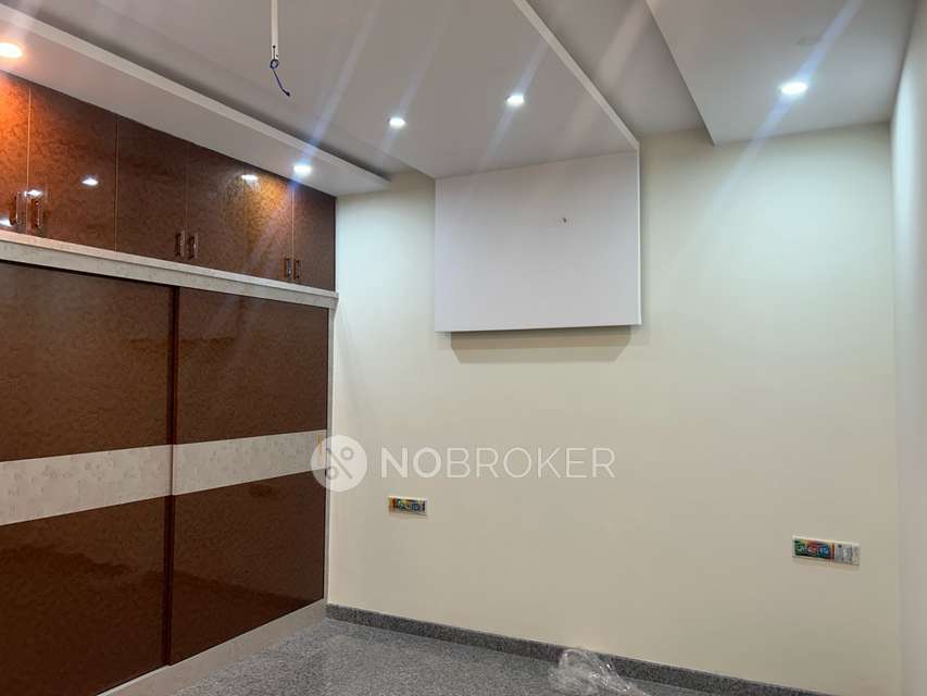 4+ BHK House For Sale  In Subramanyapura