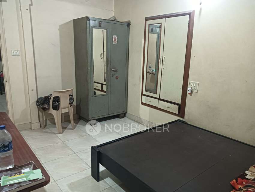 1 BHK Flat In Ganga Shankar Niwas for Rent  In 776, Budhwar Peth Rd