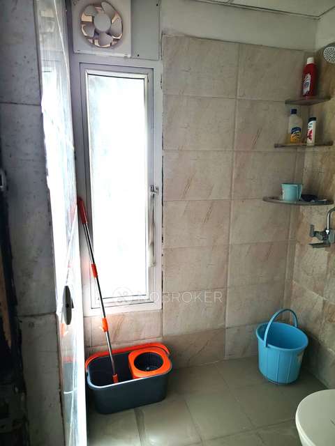 2 BHK Flat In Ajnara Le Garden, Sector 16 For Sale  In Sector 16