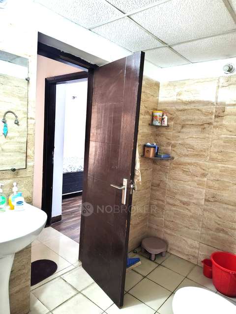 2 BHK Flat In Ajnara Le Garden, Sector 16 For Sale  In Sector 16
