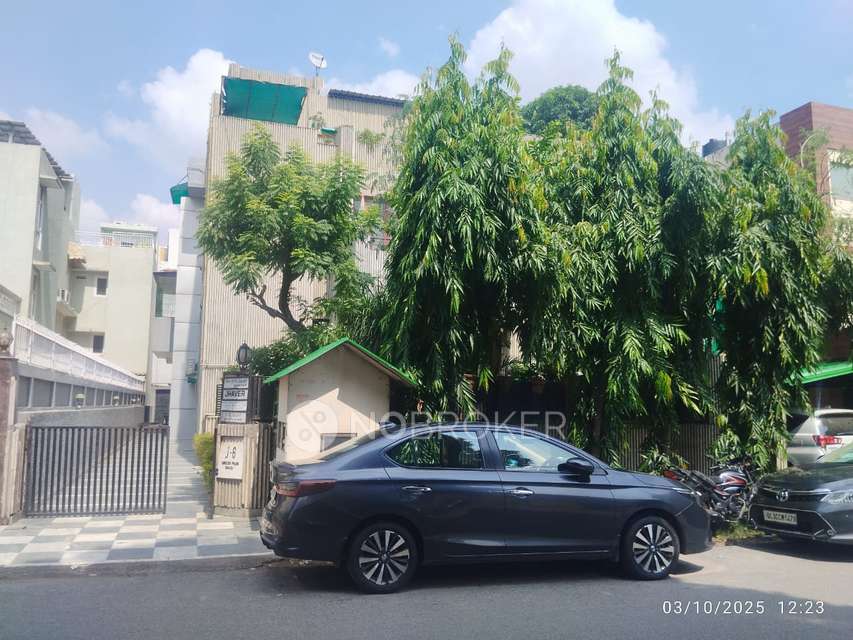 Office Space in Green Park Main, Delhi for Rent 