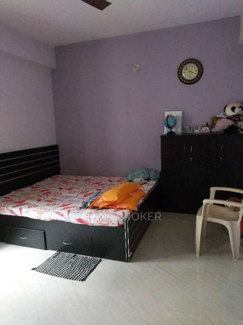 2 BHK Flat In Sai Indraprastha Apartmennt For Sale  In Thanisandra Petrol Bunk