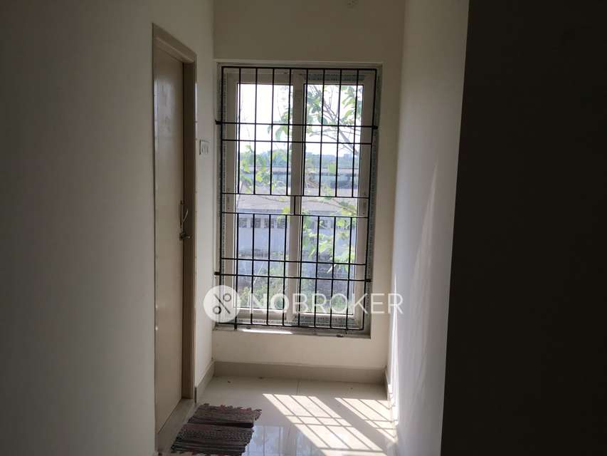 2 BHK Flat In Amudhas Ssr Pankajam Aabharana For Sale  In Mambakkam, Chennai