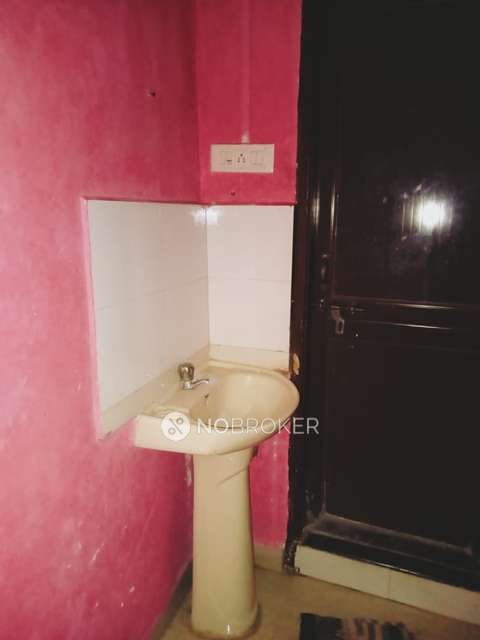 1 BHK Flat In Standalone Building  for Rent  In Dighi