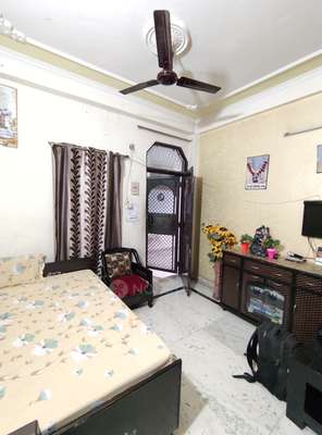 2 BHK Flat In Sb for Rent  In M8pr+2xm Everest Public School, C125, Block C, Shalimar Garden, Sahibabad, Ghaziabad, Uttar Pradesh 201006, India