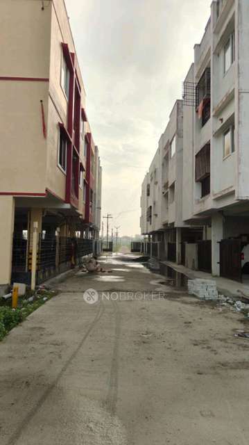 2 BHK Flat In Royal Splendour Aadhira For Sale  In Gerugambakkam