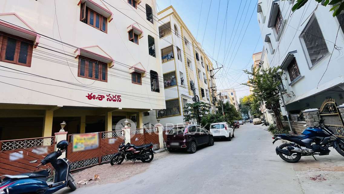 2 BHK Flat In Eesa Sadan  For Sale  In Kukatpally