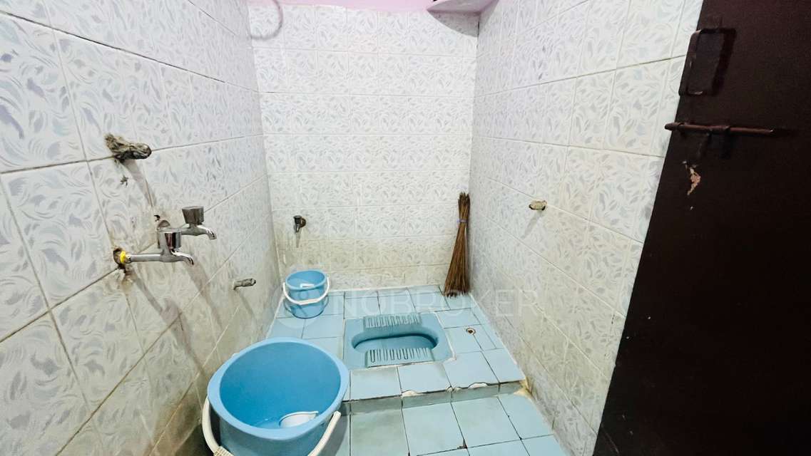 2 BHK Flat In Eesa Sadan  For Sale  In Kukatpally