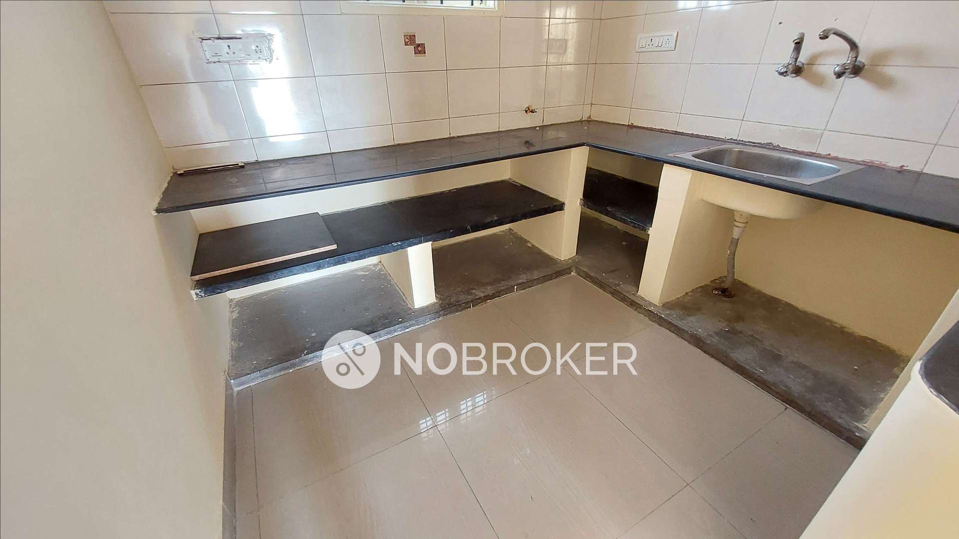 Independent House Annapurneshwari Nagar, Rent WITHOUT BROKERAGE Semi