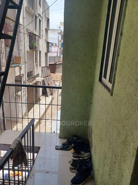 1 RK Flat In Standlone Building  for Rent  In Shaniwar Peth