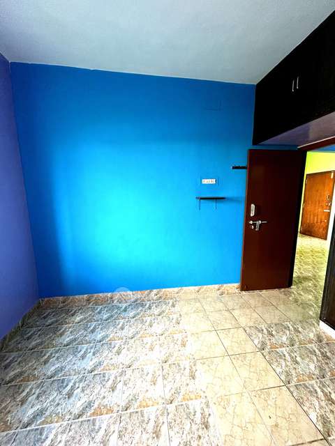 1 BHK Flat In Lake View Apartment For Sale  In Sholinganallur Junction