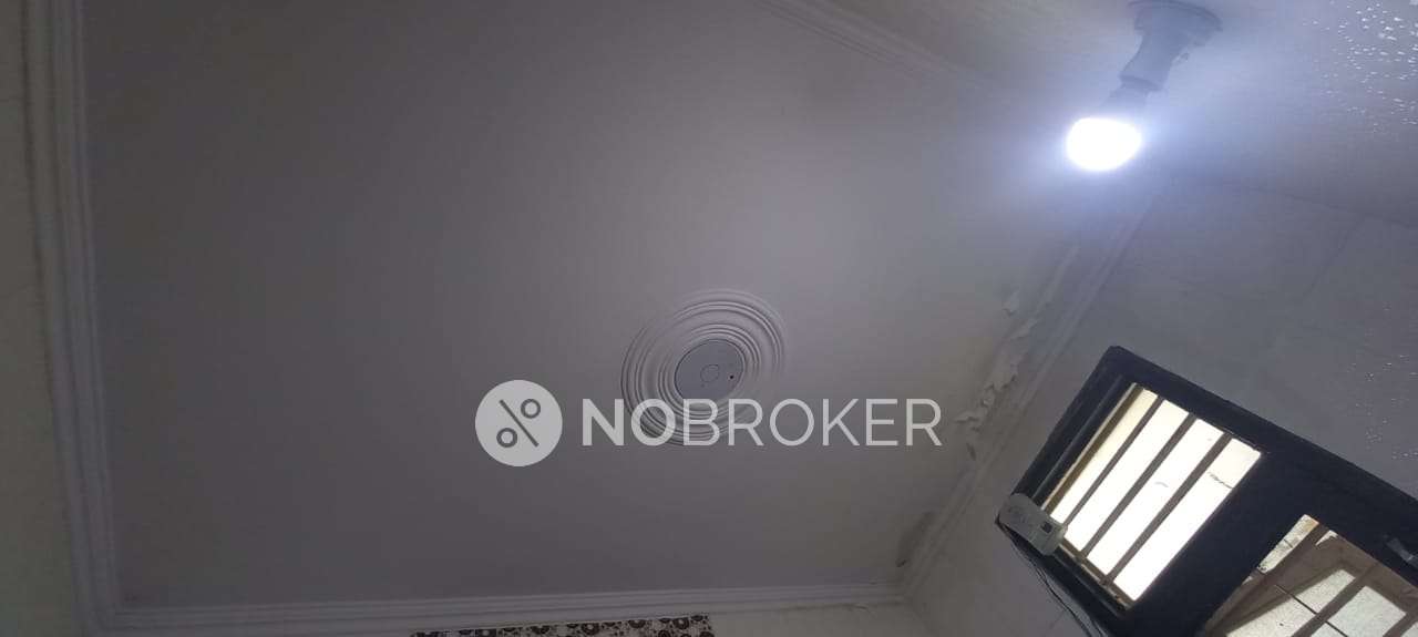 2 BHK Flat For Sale  In Badarpur