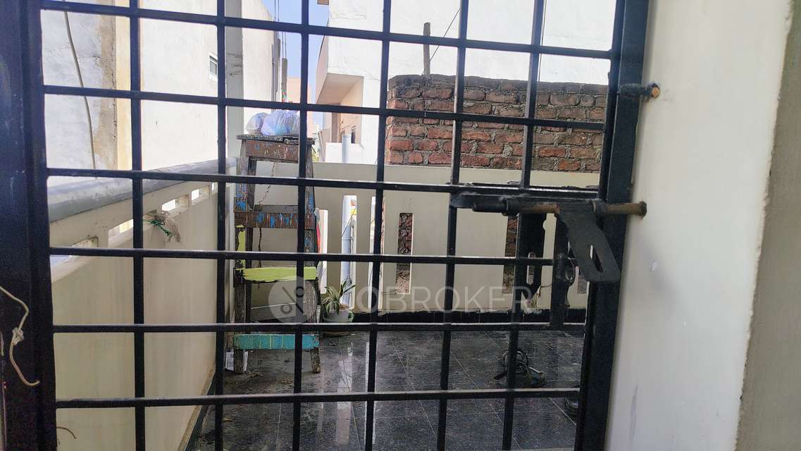 4+ BHK House For Sale  In 243c, S R Nagar Internal Rd, Bk Guda, Sanjeeva Reddy Nagar, Hyderabad, Telangana 500038, India