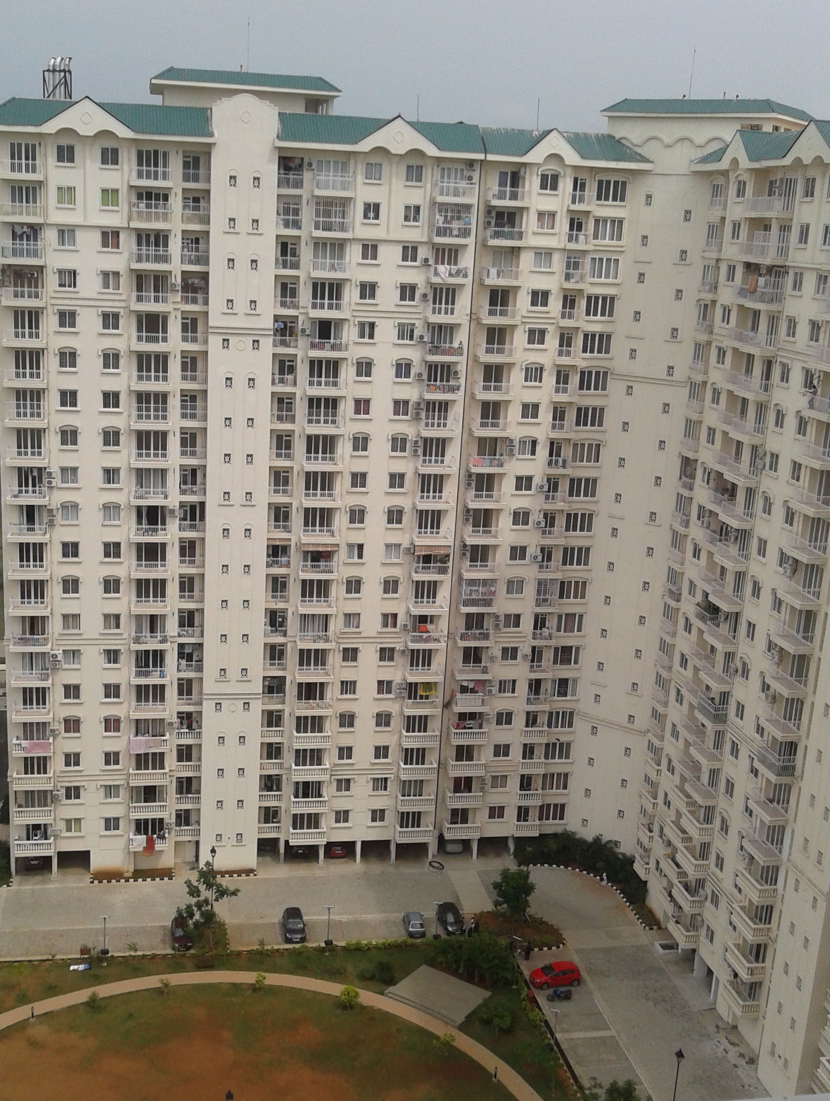Dlf Gardencity