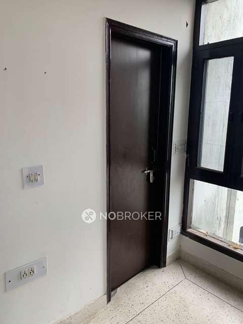 3 BHK Flat In Cghs Chopra Apartment For Sale  In Dwarka